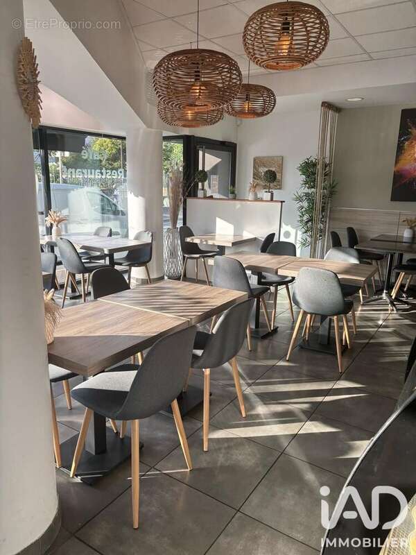 Commerce 70 m² à Sete  - photo 3