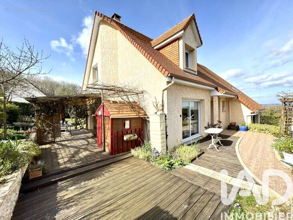 Photo 2 - Maison à LA RIVIERE-SAINT-SAUVEUR