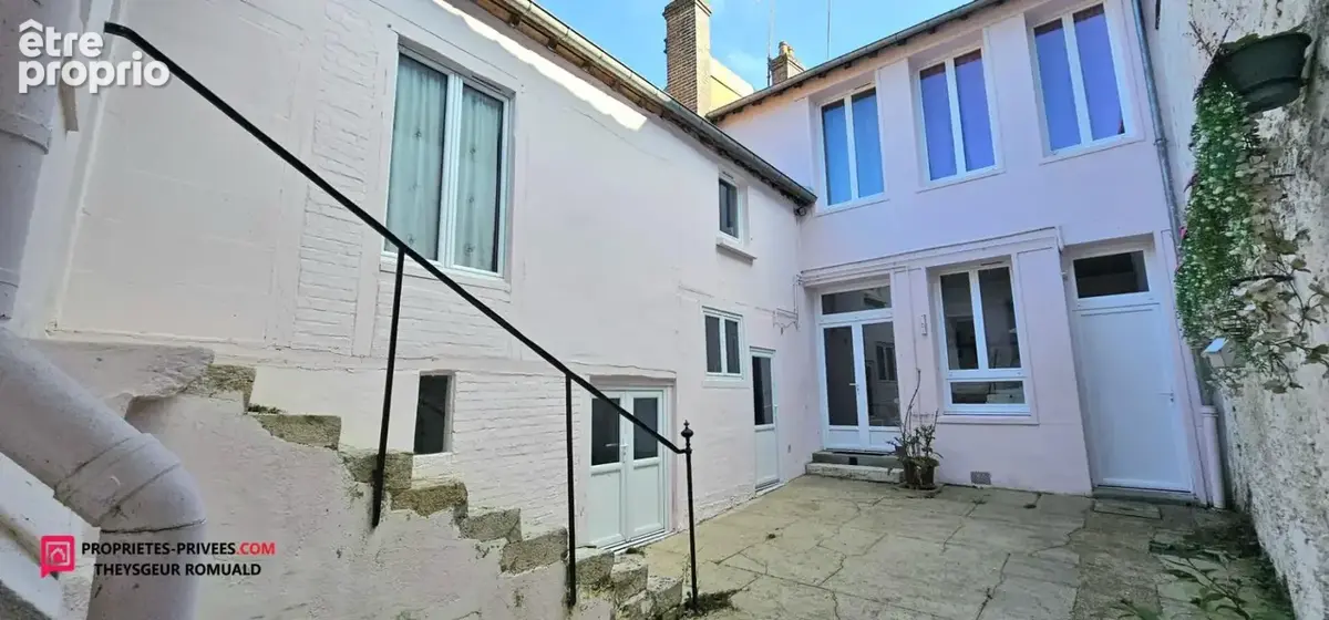 Maison Chateau Renard 6 pièce(s) 159 m2 - photo 14