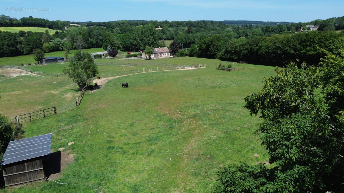 Maison à MOULINS-LA-MARCHE