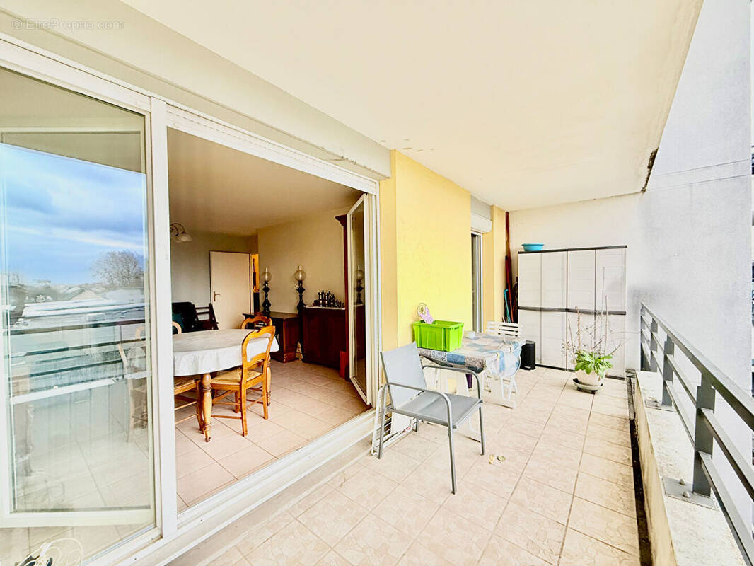 Appartement à CHOISY-LE-ROI