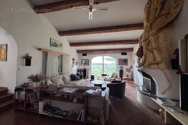 Maison à PARADOU