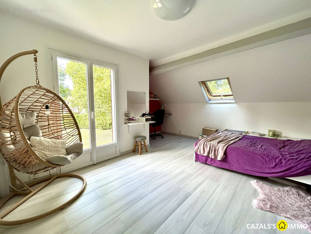 Maison à SAINT-SAUVEUR-SUR-ECOLE