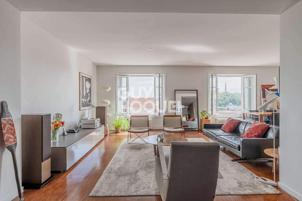 Appartement à LYON-1E