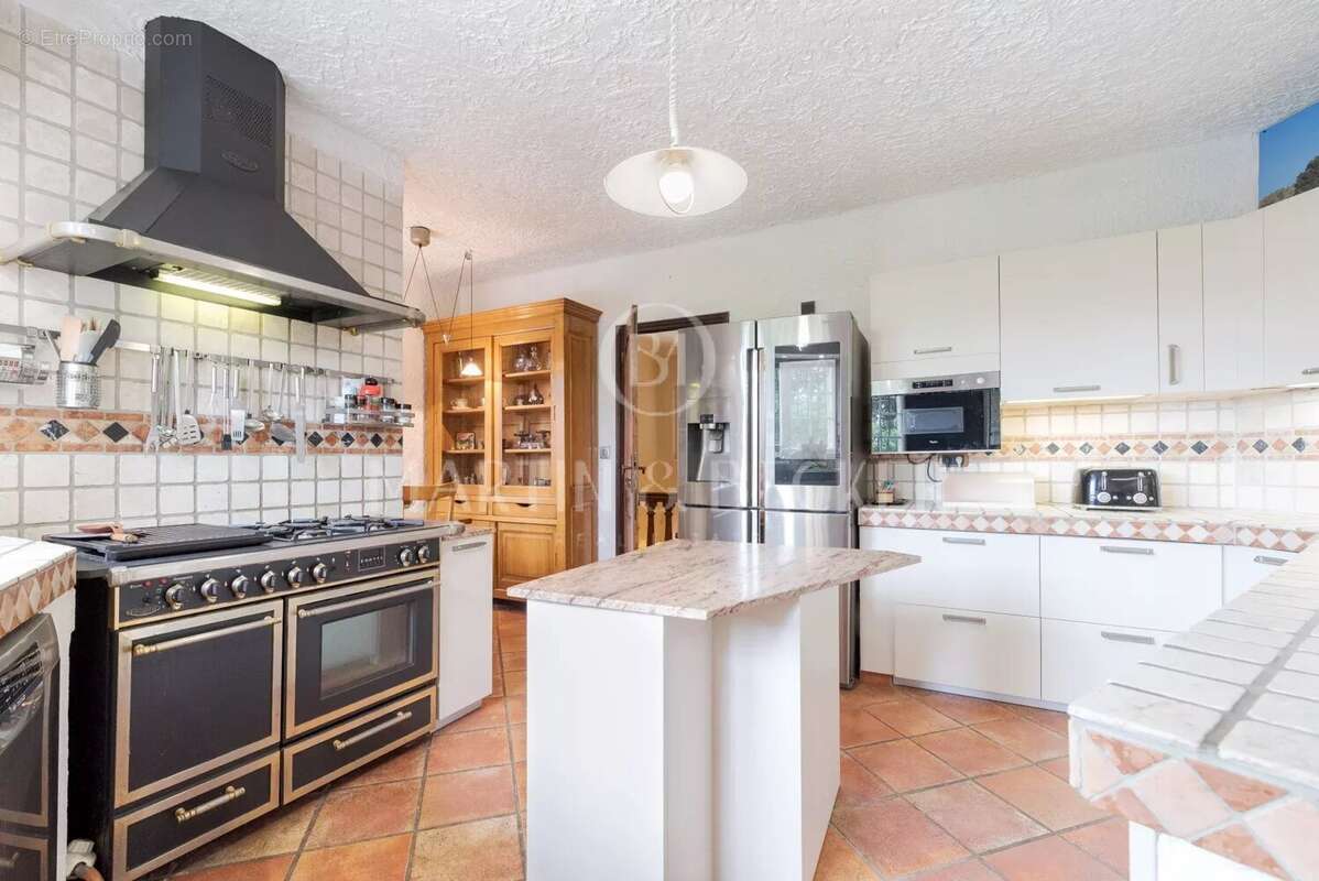 Maison à MOUGINS