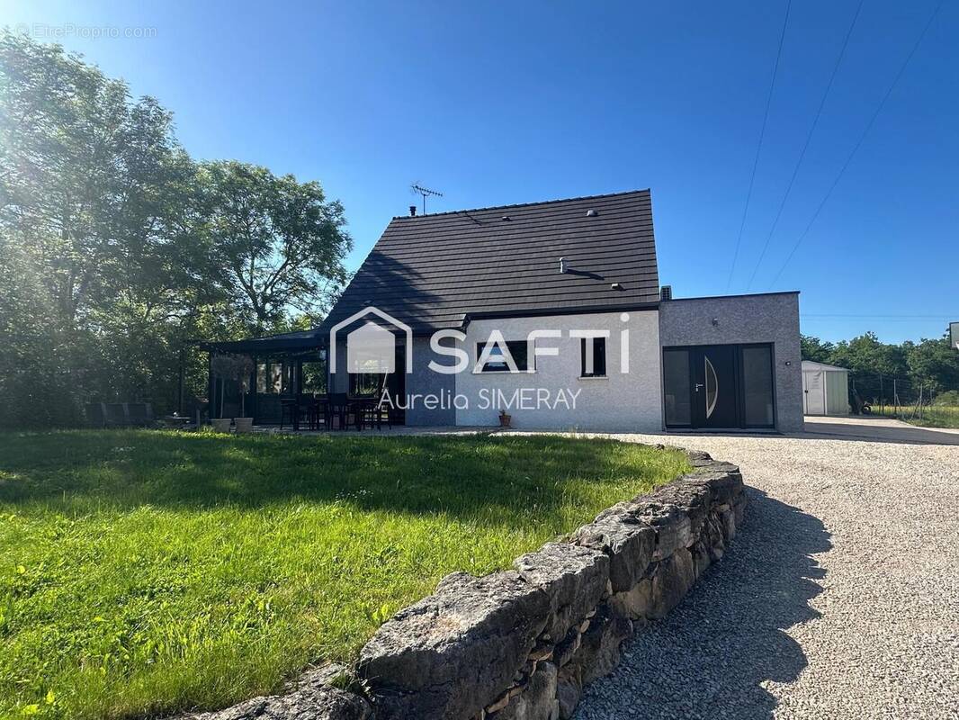 Photo 1 - Maison à SAINTE-MARIE-SUR-OUCHE