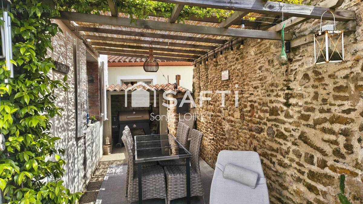 Photo 1 - Maison à TALMONT-SAINT-HILAIRE