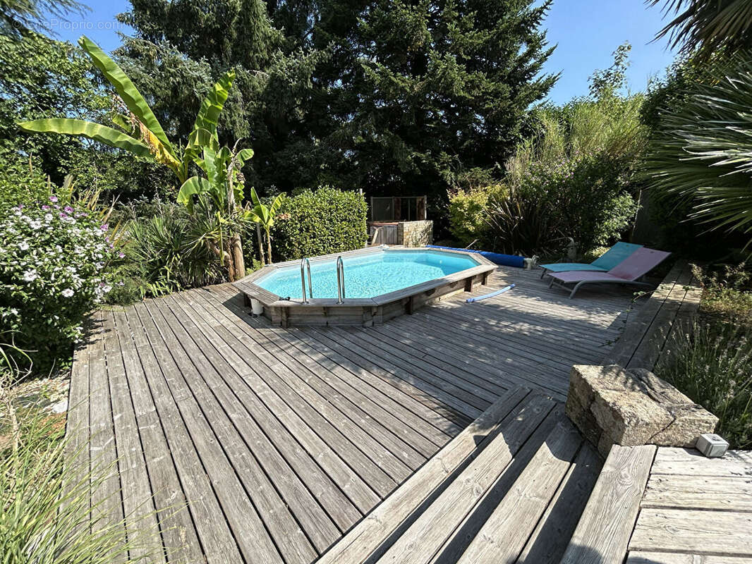 Élégante propriété familiale avec parc paysager, piscine et prestations haut de gamme - Quimper - photo 18