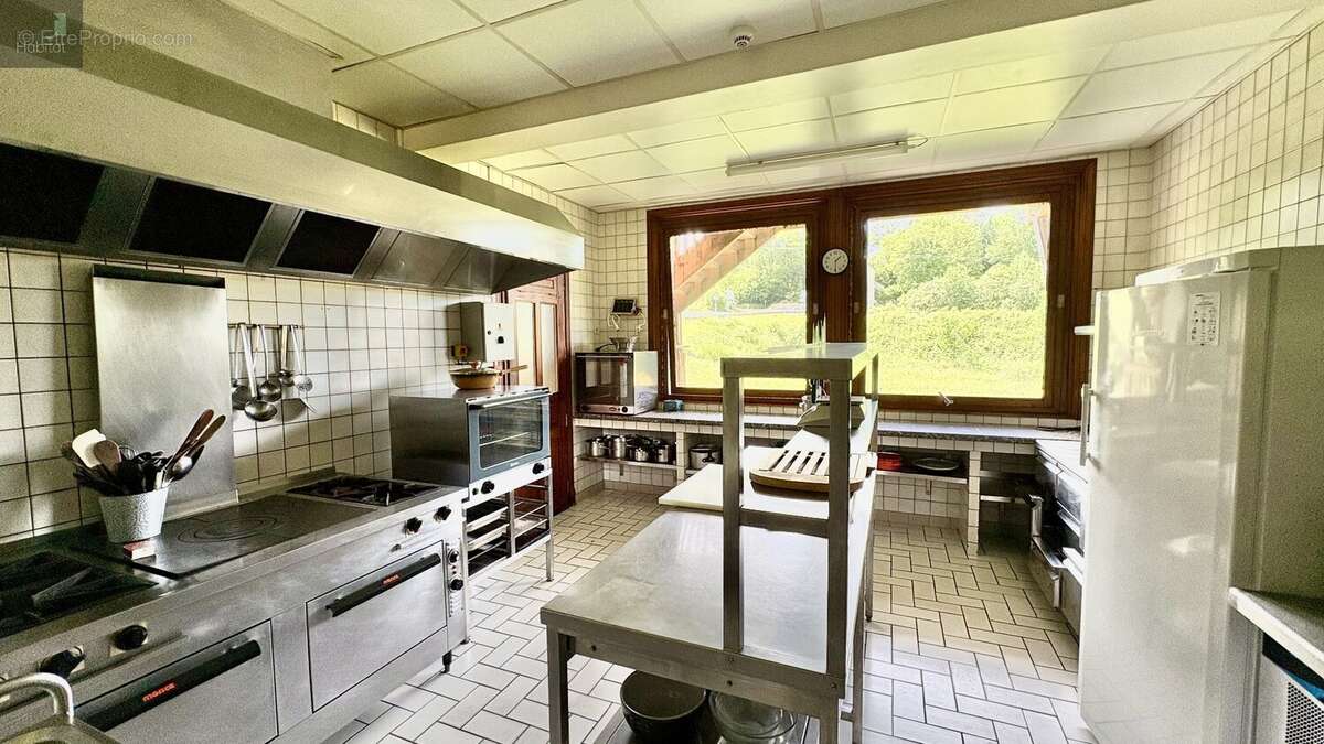 Maison à usage de chambres d'hôtes - photo 5