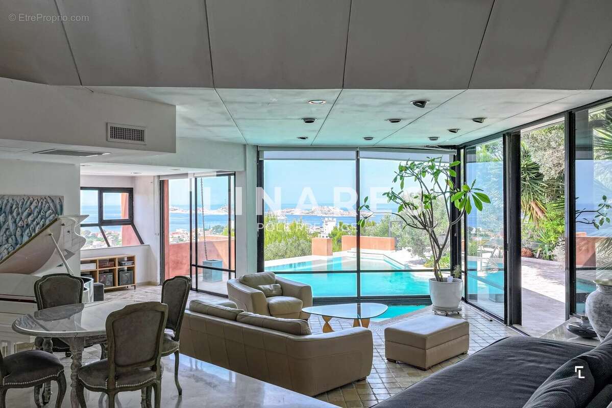 Maison à MARSEILLE-7E