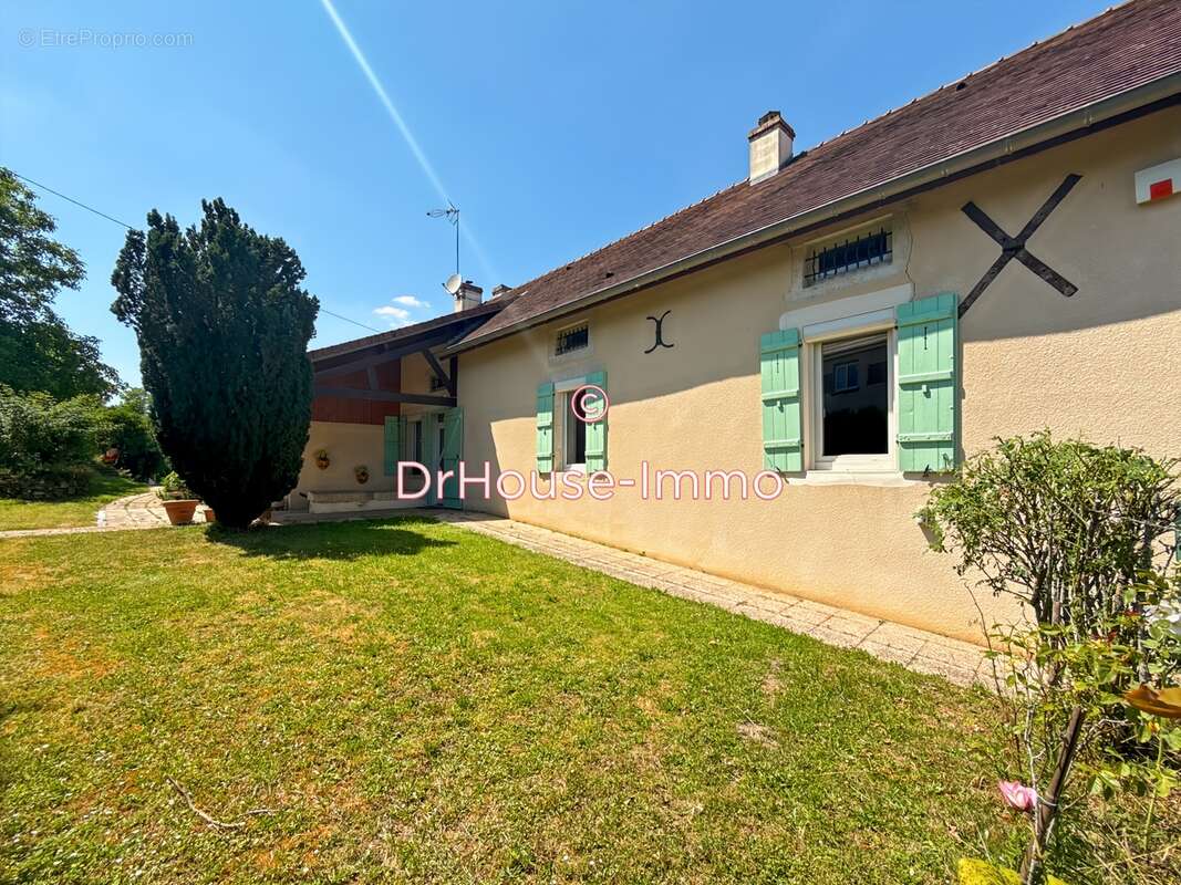 Maison à PONTAILLER-SUR-SAONE