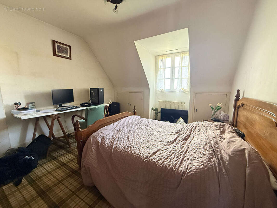 Maison à LE RELECQ-KERHUON