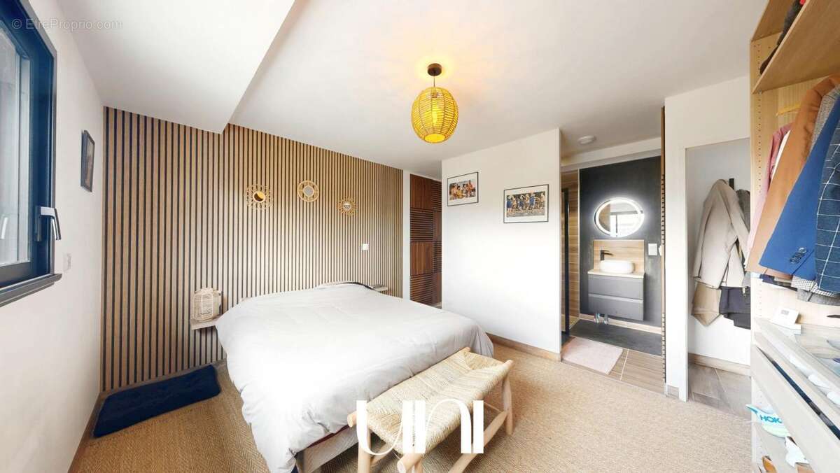 Maison à SAINT-MARTIN-DES-ENTREES