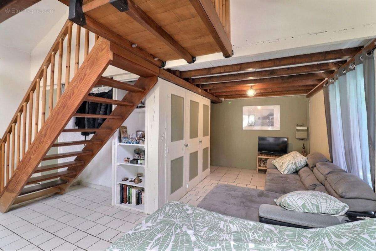 Maison à PASSINS