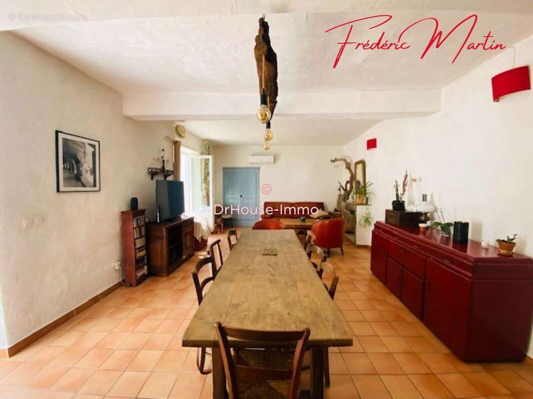 Maison à L&#039;ESTRECHURE