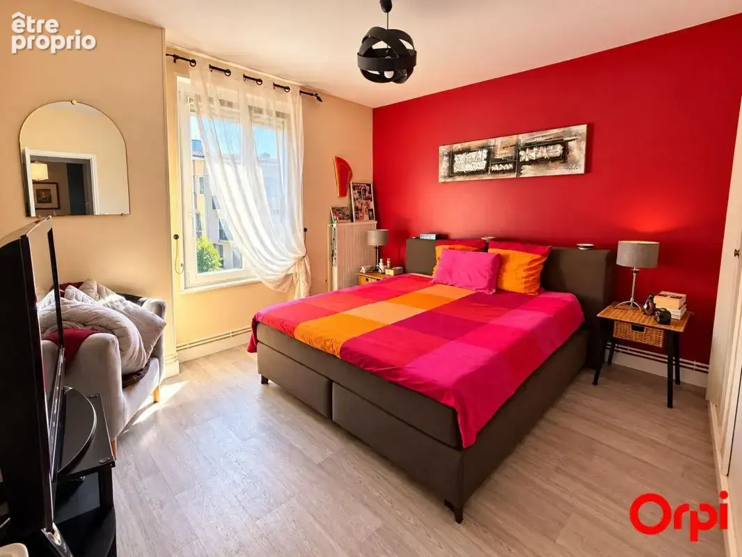 COUP DE CŒUR – Charmante maison de ville de 117 m² – Secteur Rue de Monthermé - photo 5