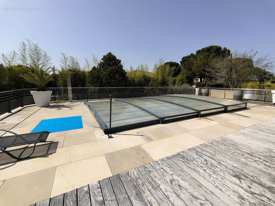 Maison à RIBAUTE-LES-TAVERNES