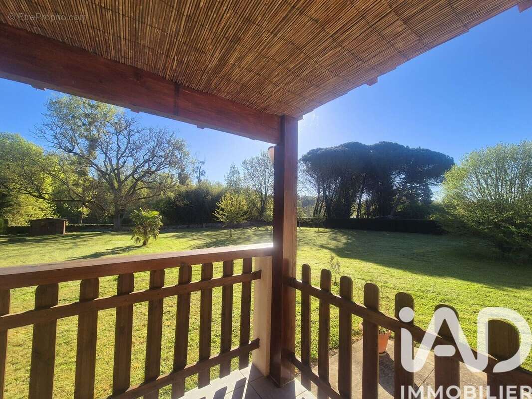 Photo 2 - Maison à BONNEUIL-MATOURS