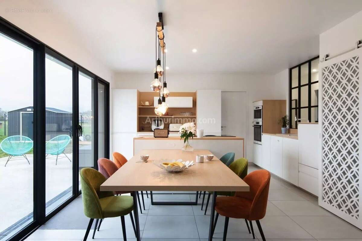 Maison à LANVALLAY