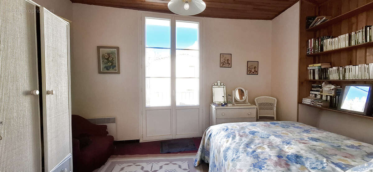 Appartement à SUMENE