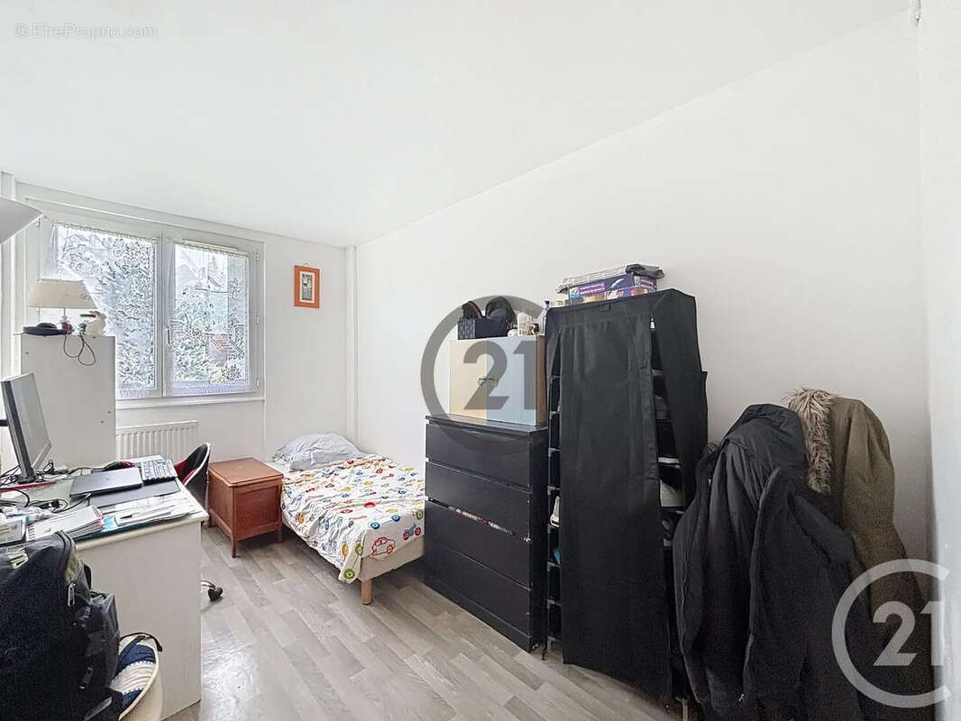 Appartement 90 m² à Provins  - photo 6