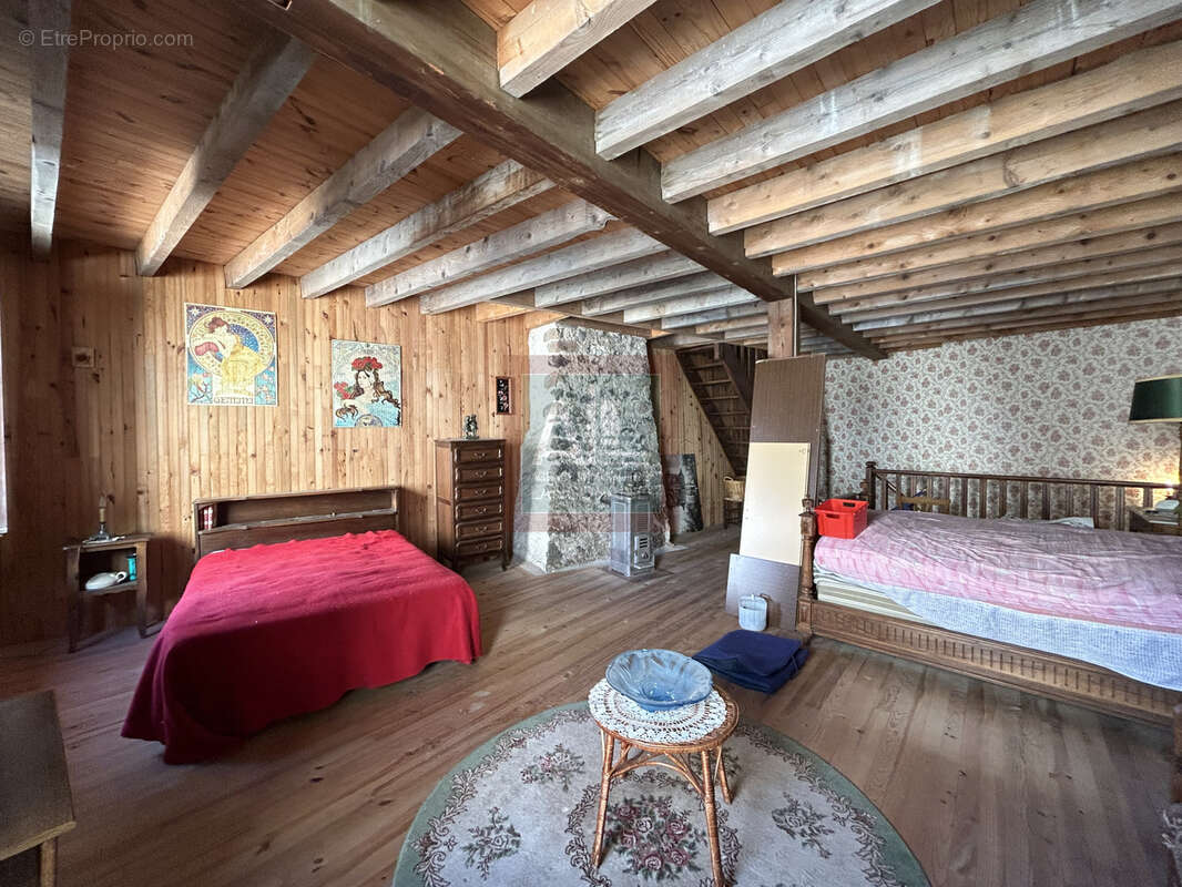 Maison à PRADELLES