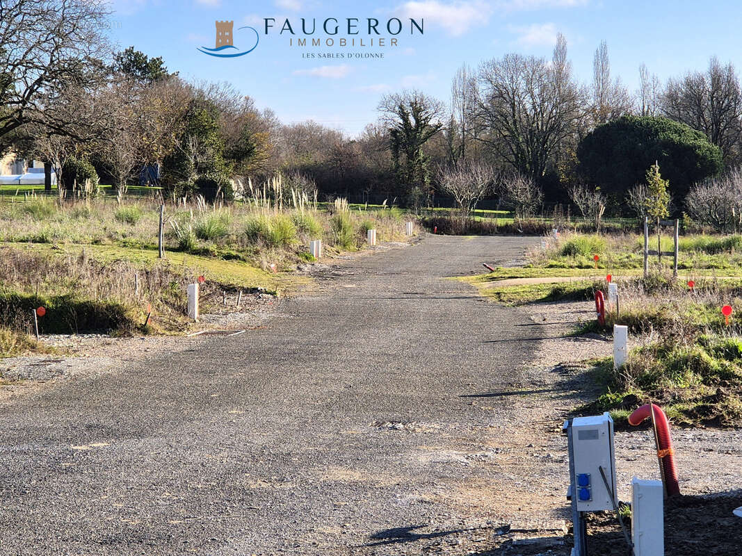 Terrain à OLONNE-SUR-MER