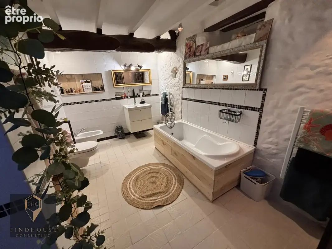 Maison t7 - 347 m2 - jardin - bois - dépendances - photo 12