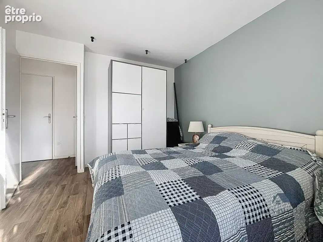 Appartement 3 pièces 56 m² à vendre à Saint-Denis (93200) - photo 8