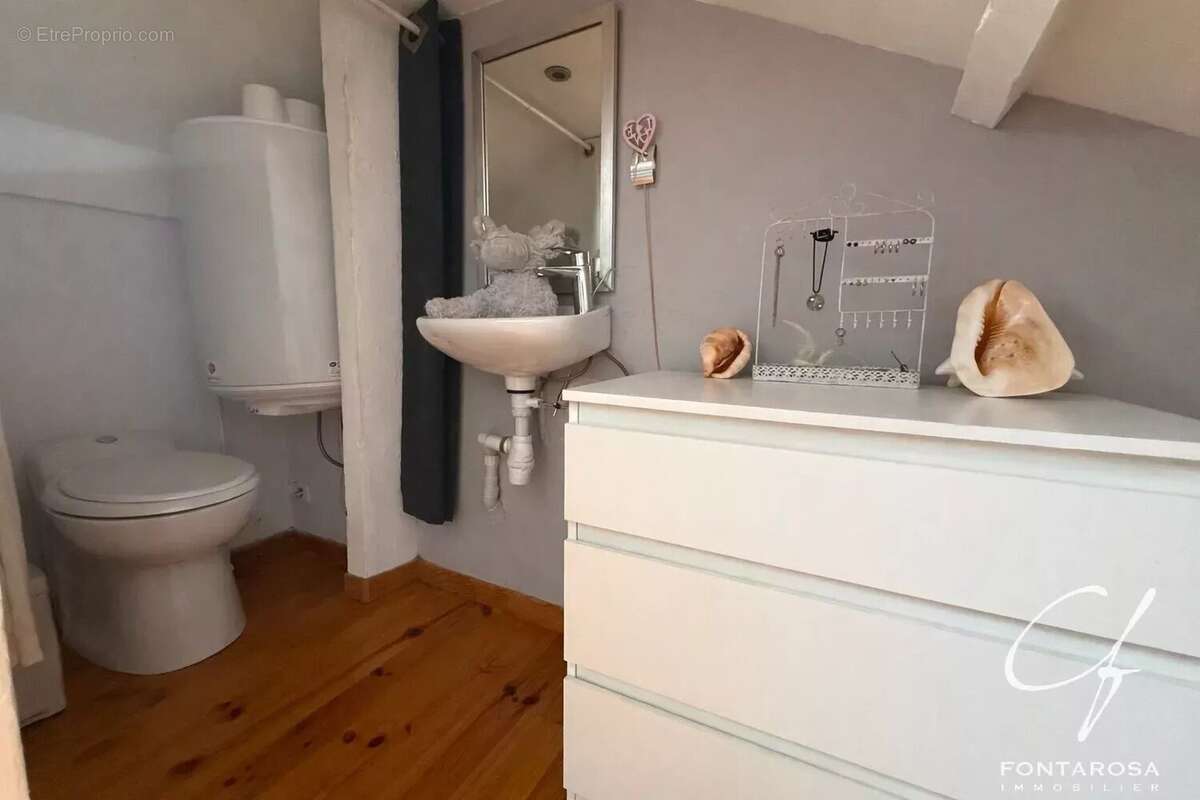 Appartement à FREJUS