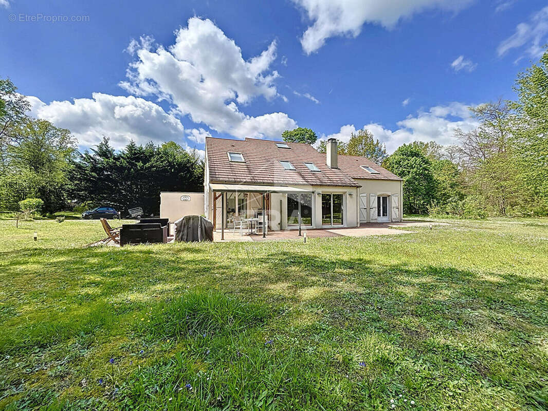 Maison à ASNIERES-SUR-OISE