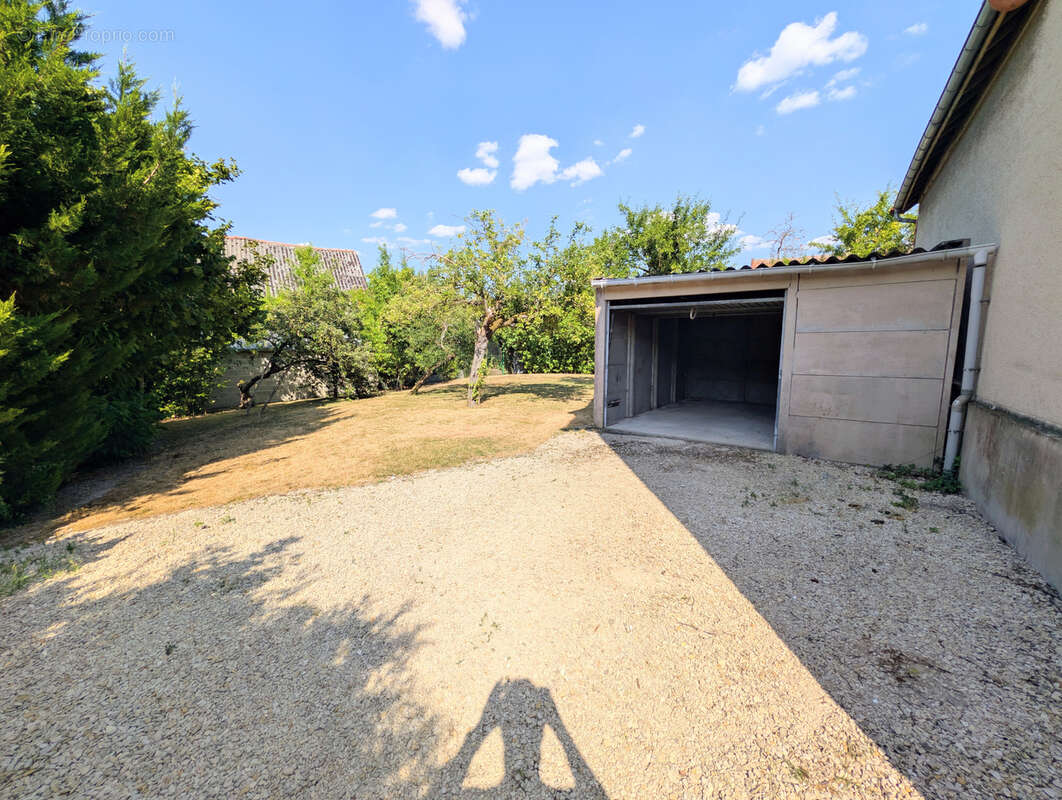 Achat maison 98m2 sur 746m2 de terrain et sous-sol - photo 5