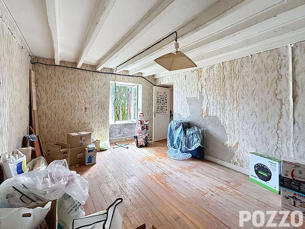 A Vendre - Saint Jean De La Haize - Maison 6 pièce(s) 127 m² - photo 14