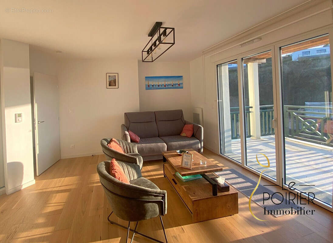 Appartement à FREHEL