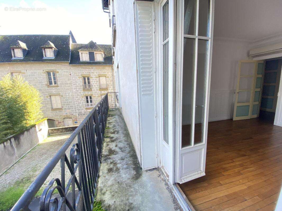 Appartement à BRIVE-LA-GAILLARDE