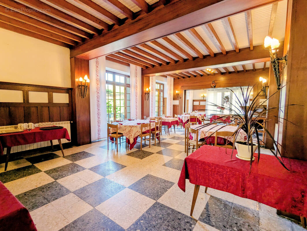 Appartement à CEILHES-ET-ROCOZELS