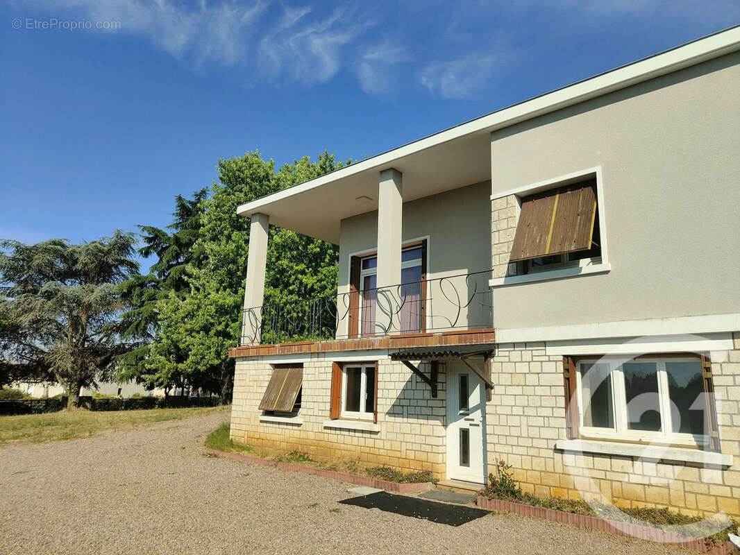 Maison 166 m² à Pouilly-Sur-Loire  - photo 2