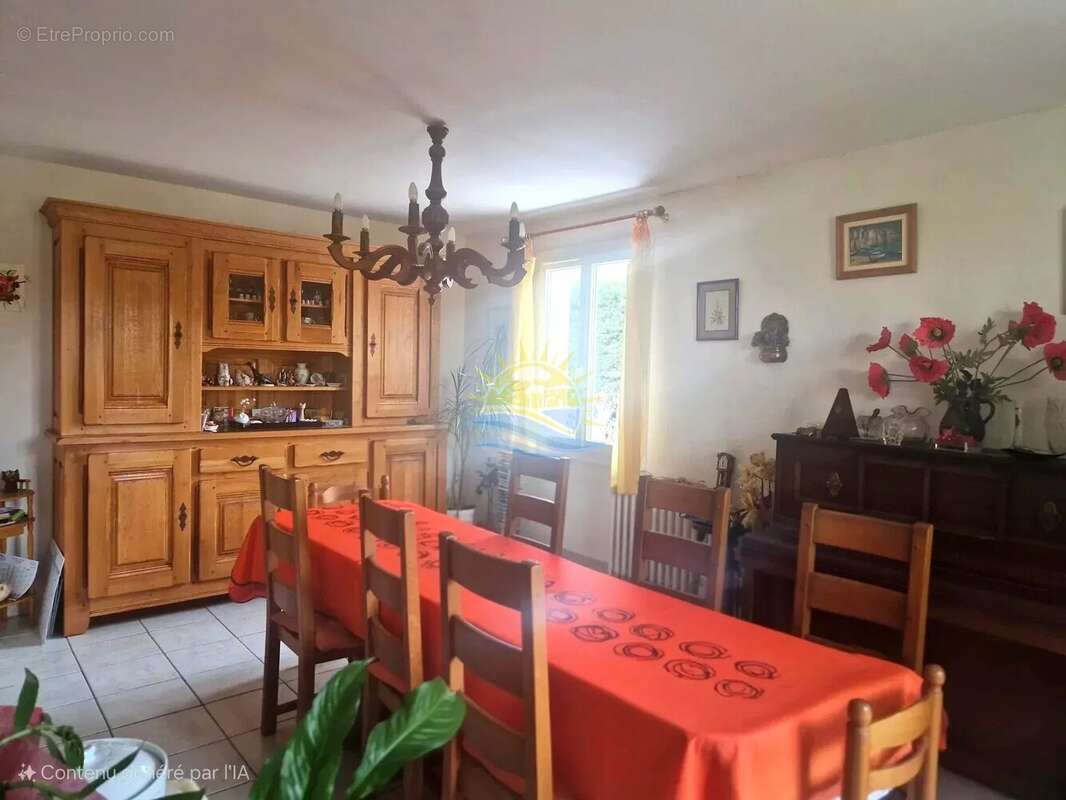 Maison à SAUSSET-LES-PINS