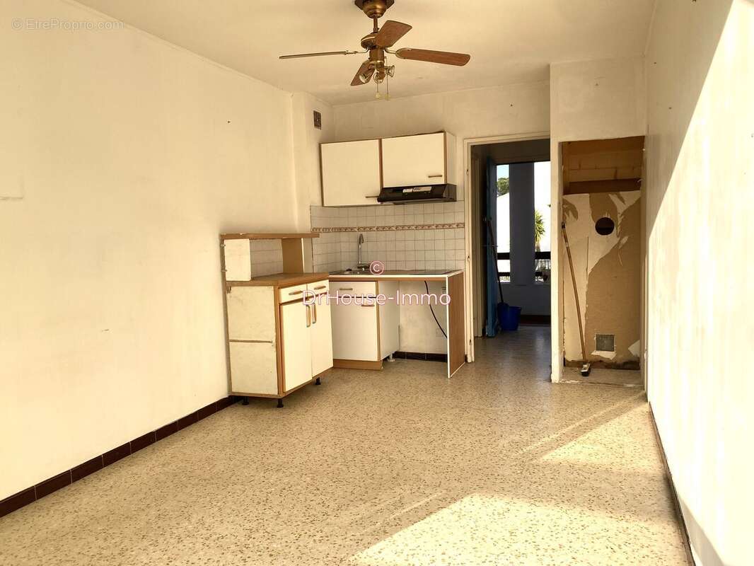 Appartement 27 m² à Le Grau-Du-Roi  - photo 2
