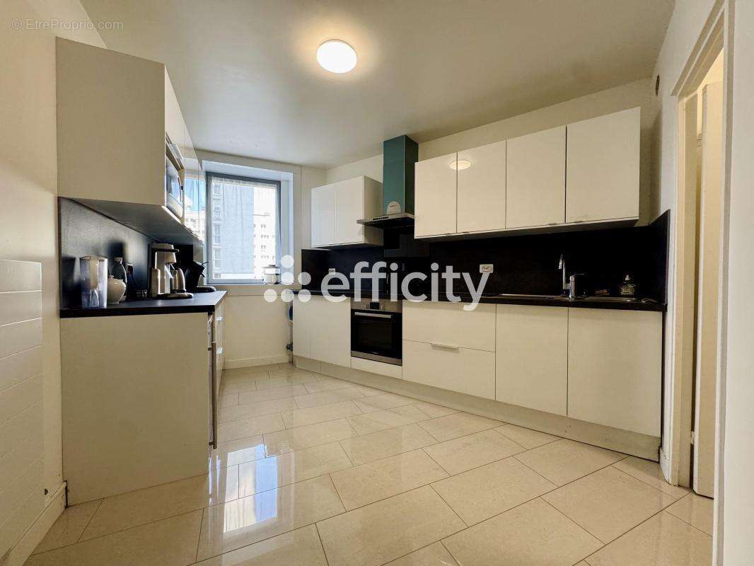 Appartement - photo 2