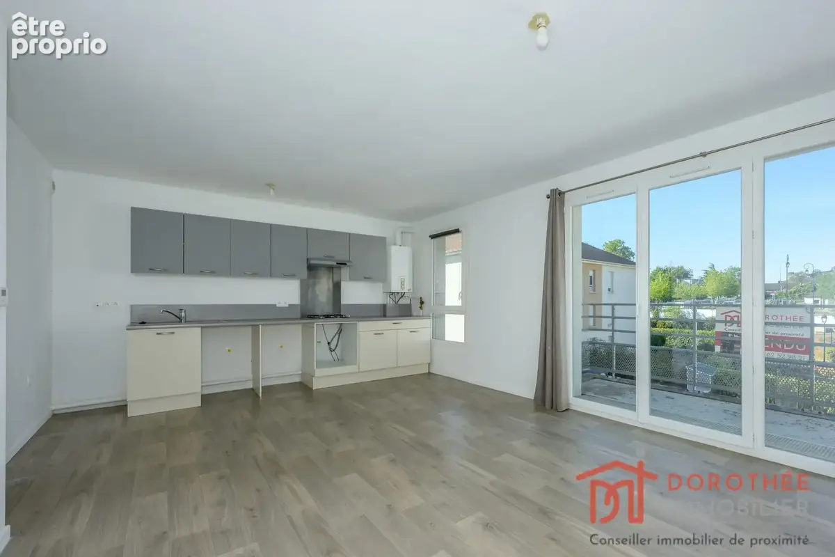 Appartement 3 pièces 60 m² à vendre à Santeny (94440) - photo 7
