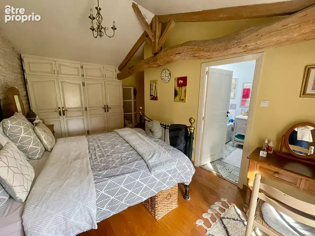 Charmante maison rénovée avec piscine, au calme, commerces à 5 km - photo 8