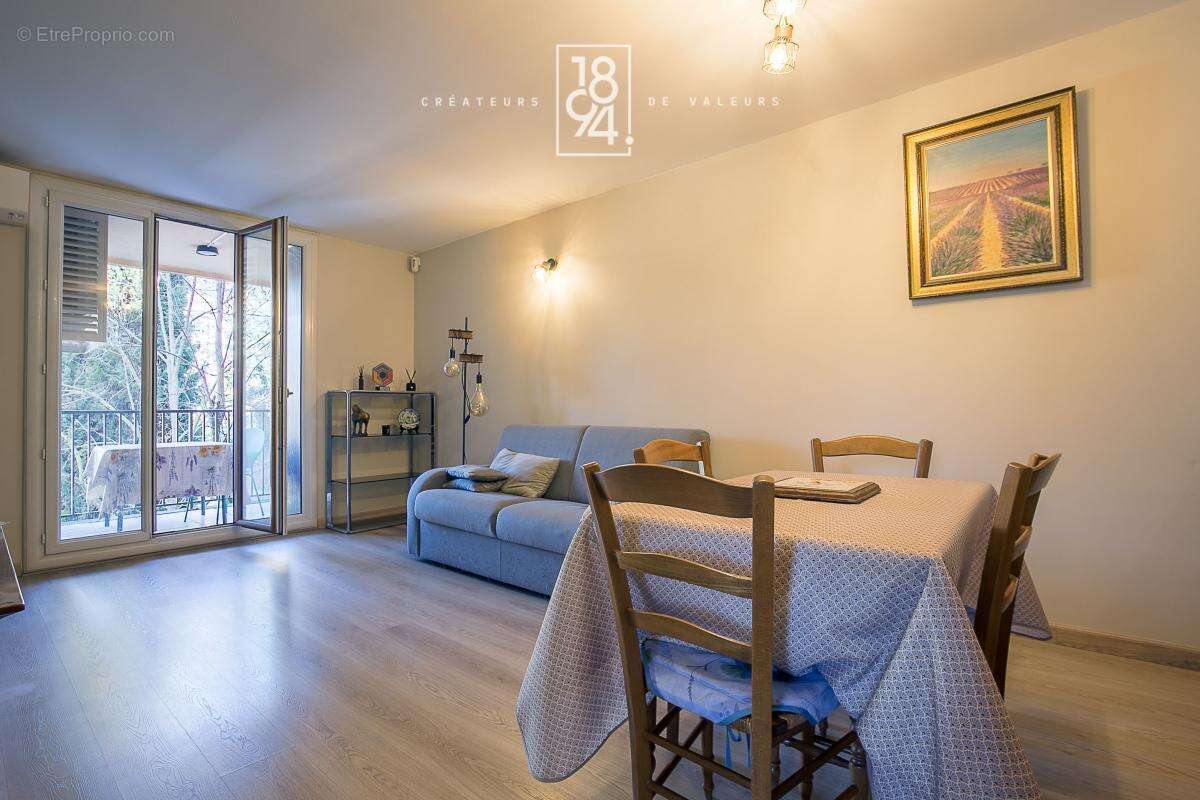 Appartement à AIX-EN-PROVENCE