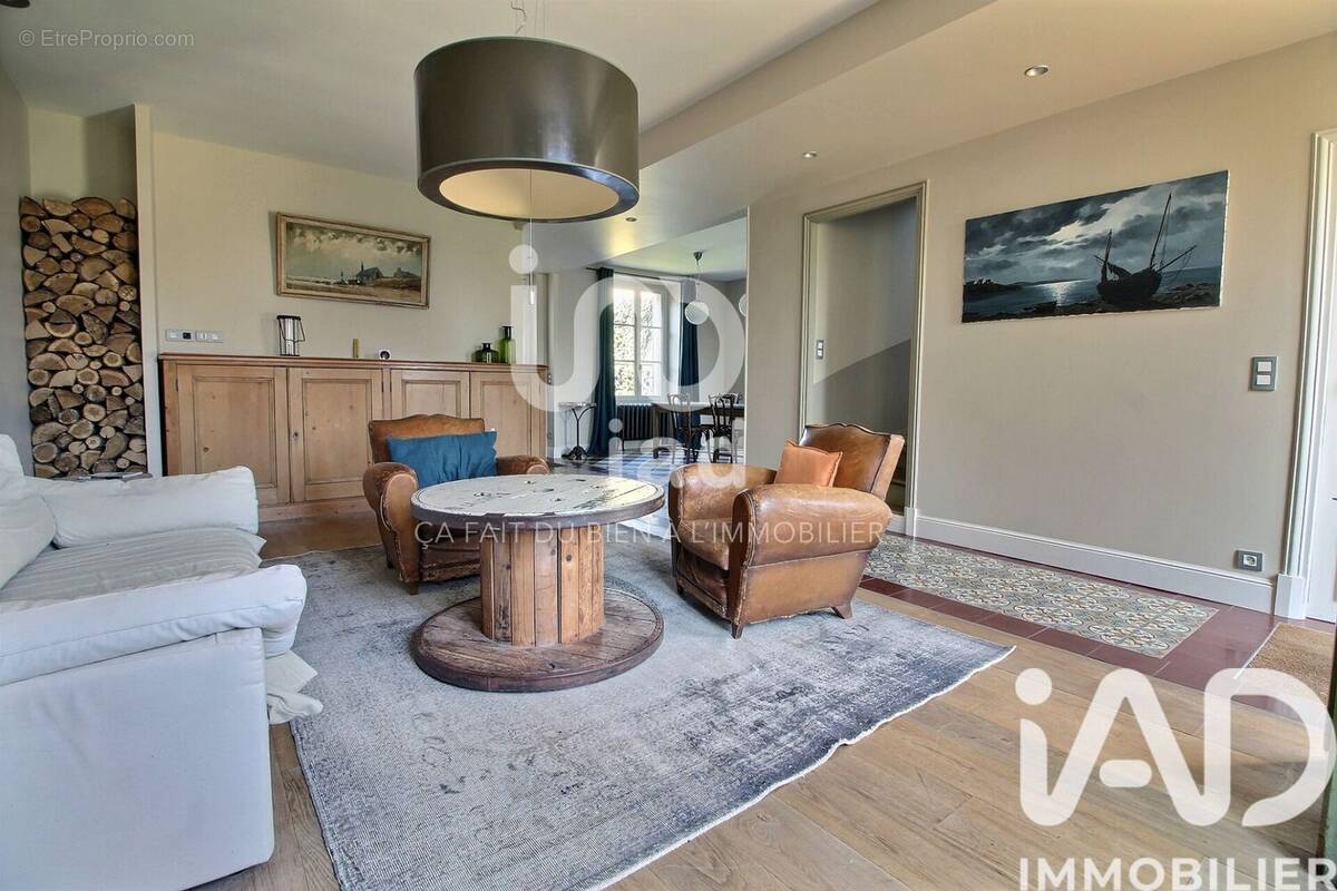 Photo 1 - Maison à COUBERT