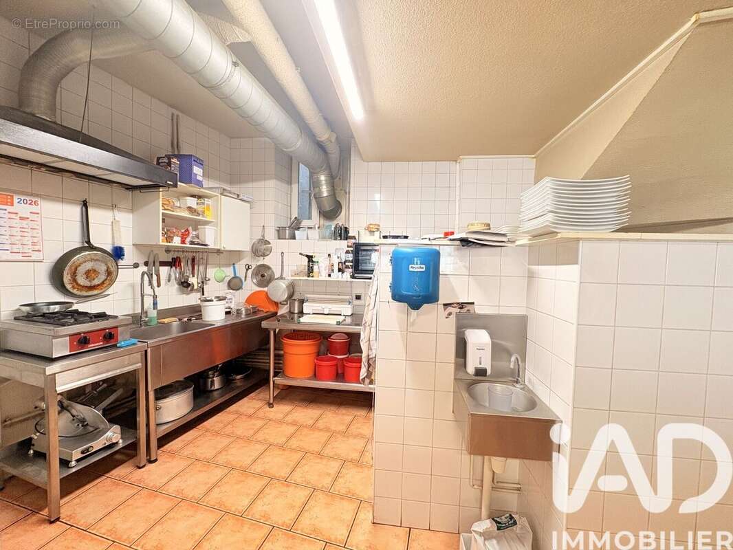 Maison 103 m² à Arpajon-Sur-Cere  - photo 6