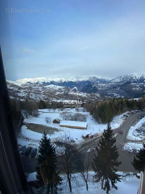 Appartement à LE CHATEL