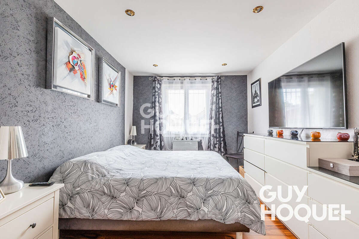 Maison à ATHIS-MONS