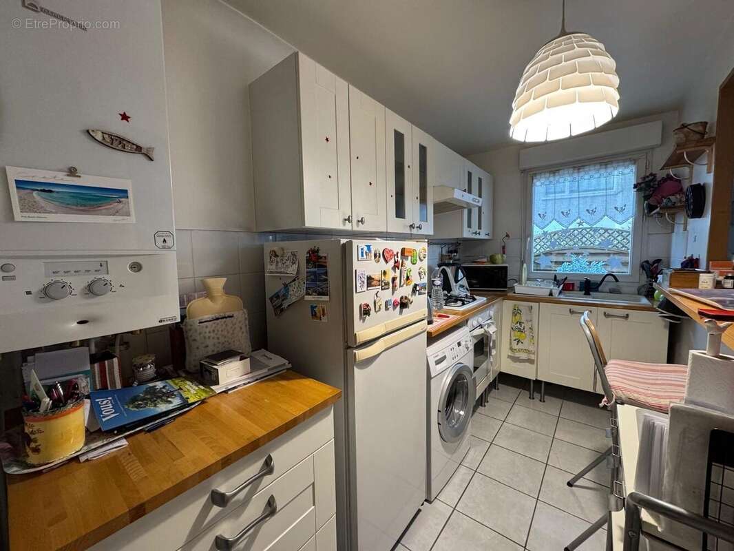 Appartement à SAINTE-GENEVIEVE-DES-BOIS