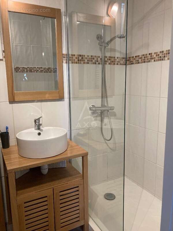 Maison à MESCHERS-SUR-GIRONDE