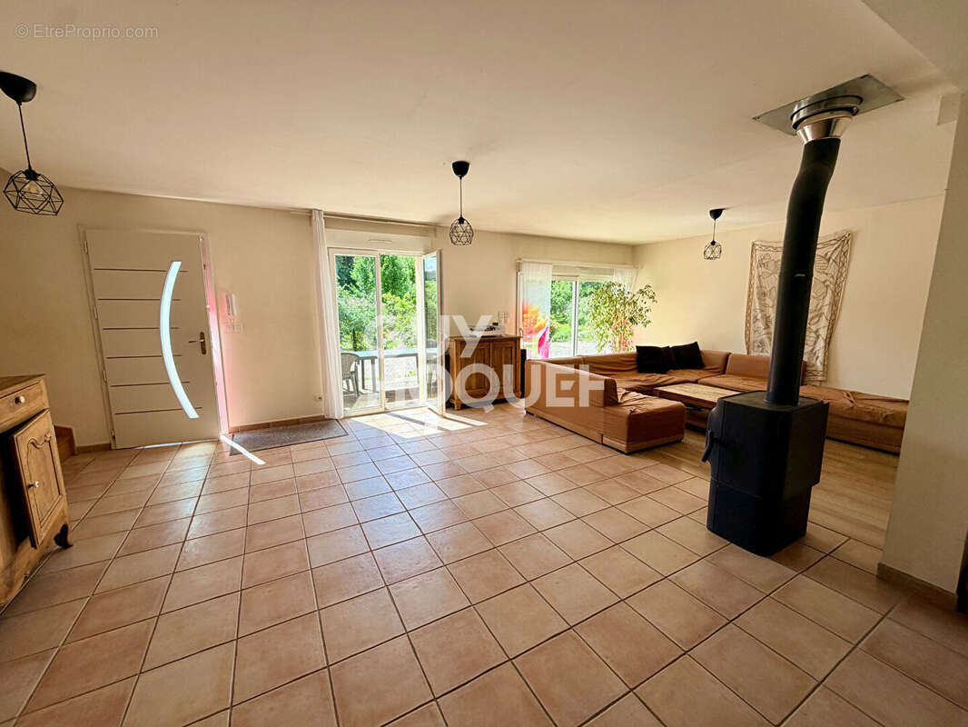 Maison  4 chambres 145.04 m2 - photo 6